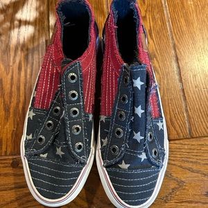 Cute Red White & blue Canvas Shoes
